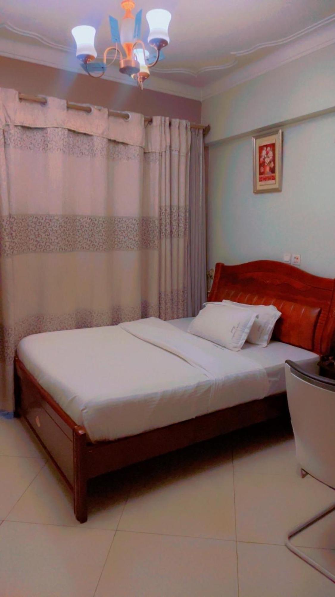 Super Paradise Hotel Kampala Ngoại thất bức ảnh
